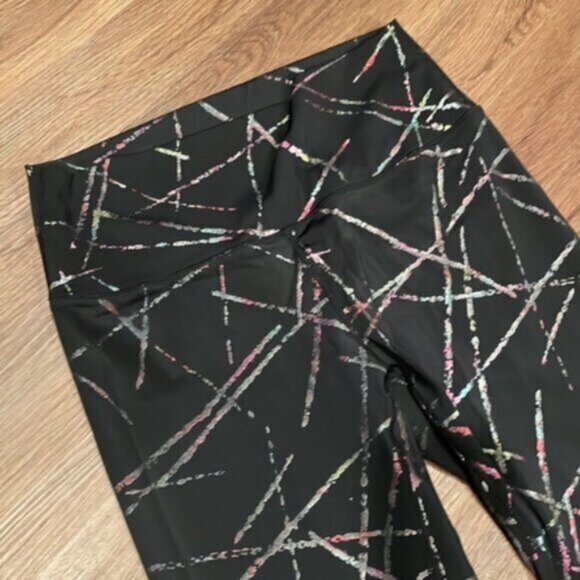 Zyia Metallic Abstract Luxe Hi Rise Leggings - Picture 2 of 5
